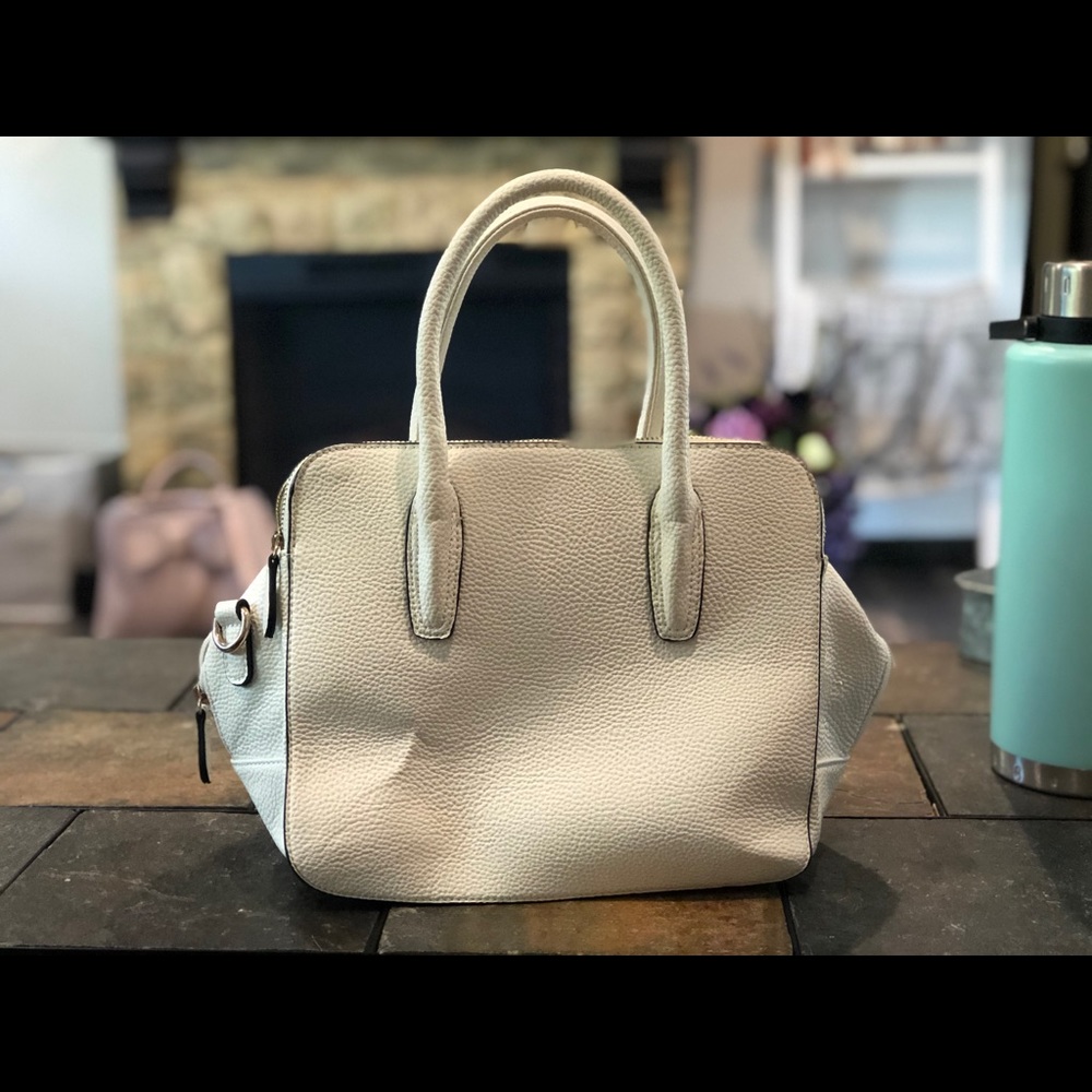 David Jones - Picture 2 of 3